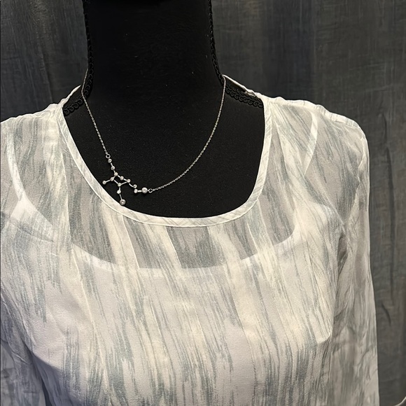 Club Monaco White Sheath Dress with Bishop Sleeves - Picture 3 of 4